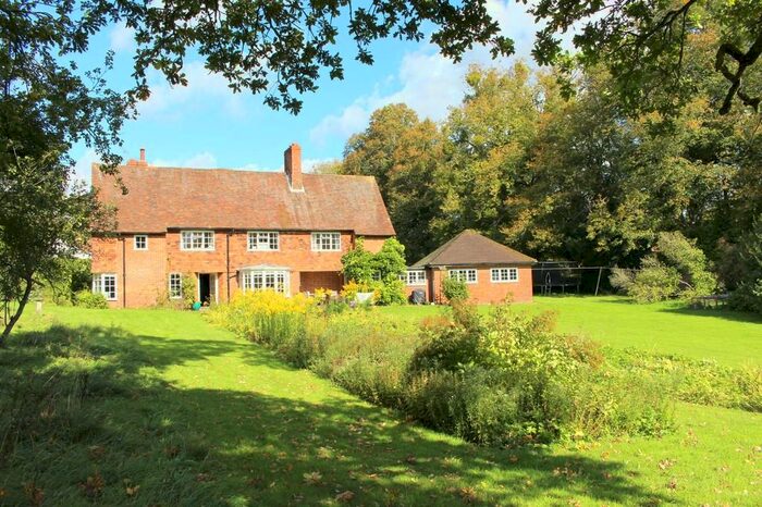 4 Bedroom Detached House For Sale In Itchen Abbas, Winchester, SO21