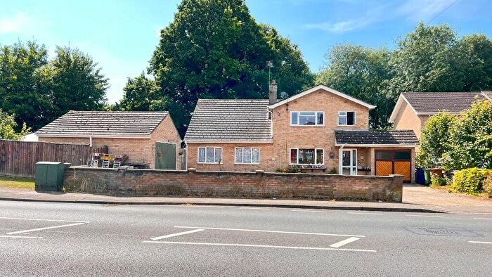 5 Bedroom Detached House For Sale In Leverington Road, Wisbech, Cambridgeshire, PE13