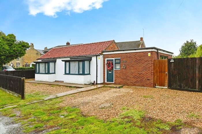 2 Bedroom Bungalow For Sale In Chalk Road, Walpole St. Peter, Wisbech, Norfolk, PE14