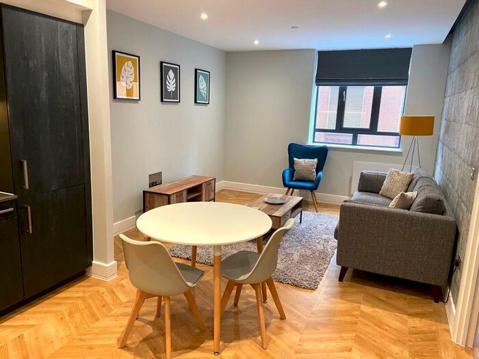 1 Bedroom Apartment To Rent In Newhall Street, Birmingham, B3