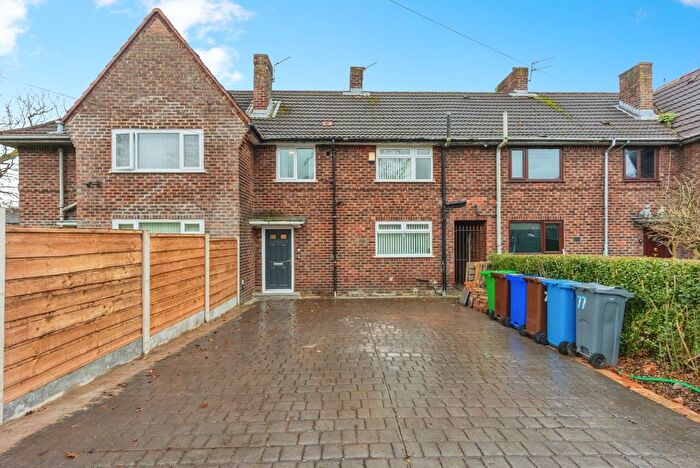 3 Bedroom Terraced House For Sale In Yewtree Lane, Manchester, Greater Manchester, M23