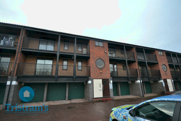 1 Bedroom Apartment To Rent In Alderney Street, Lenton, Nottingham, NG7