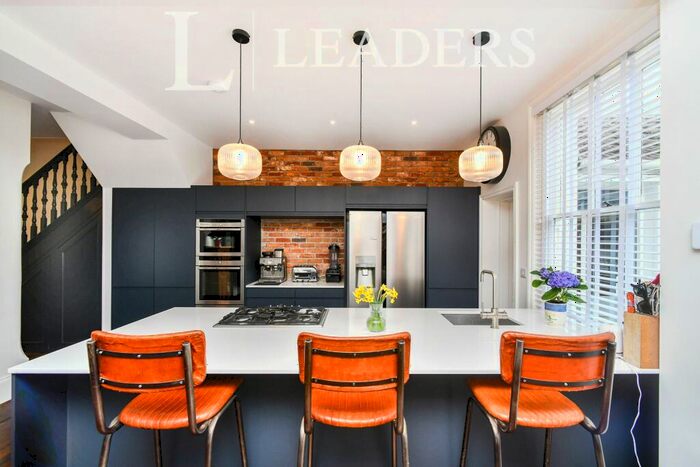 3 Bedroom Semi-Detached House To Rent In Tennis Road, Hove, BN3