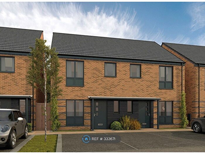 3 Bedroom Semi-Detached House To Rent In Brook Road, Swindon, SN3