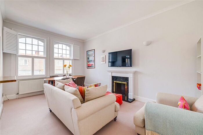 1 Bedroom Flat For Sale In Barton Road, London, W14