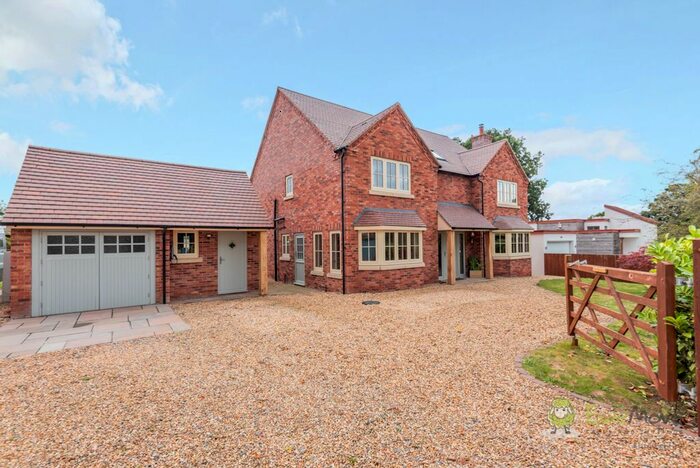 6 Bedroom Detached House For Sale In Holyhead Road, Bicton, Shrewsbury, SY3