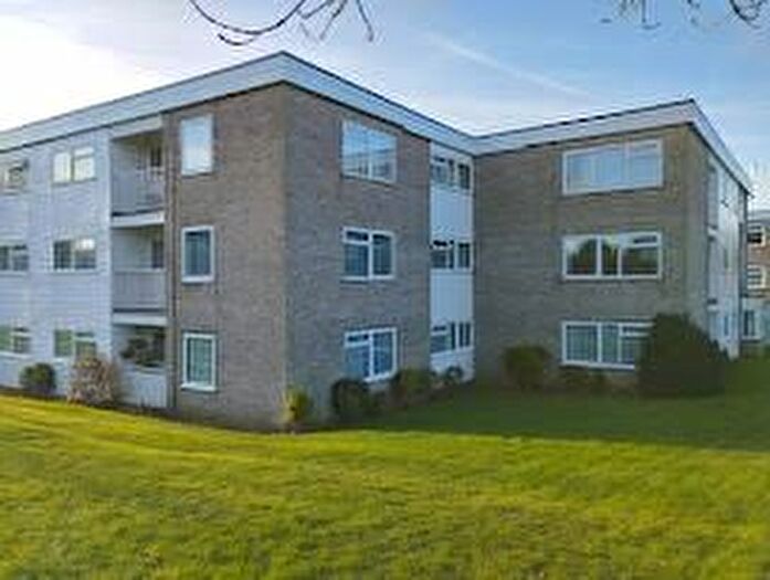 3 Bedroom Flat To Rent In Henley Road, Ipswich, IP1