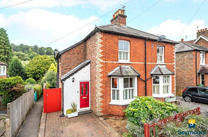 2 Bedroom Semi-Detached House For Sale In Eastwood Road, Bramley, Guildford, Surrey, GU5