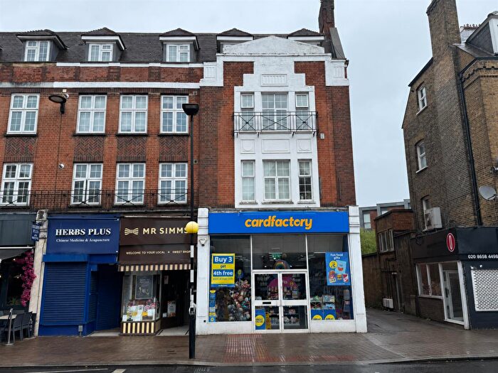 1 Bedroom Flat To Rent In High Street, Beckenham, BR3