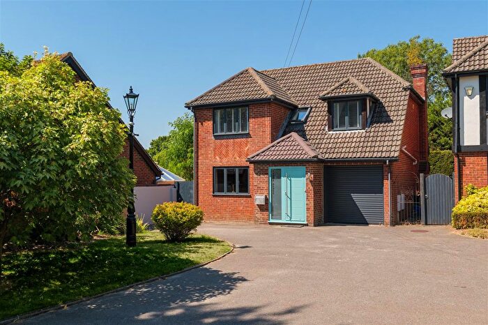 4 Bedroom Detached House For Sale In Three Acres, Grove Green Lane, Weavering, ME14