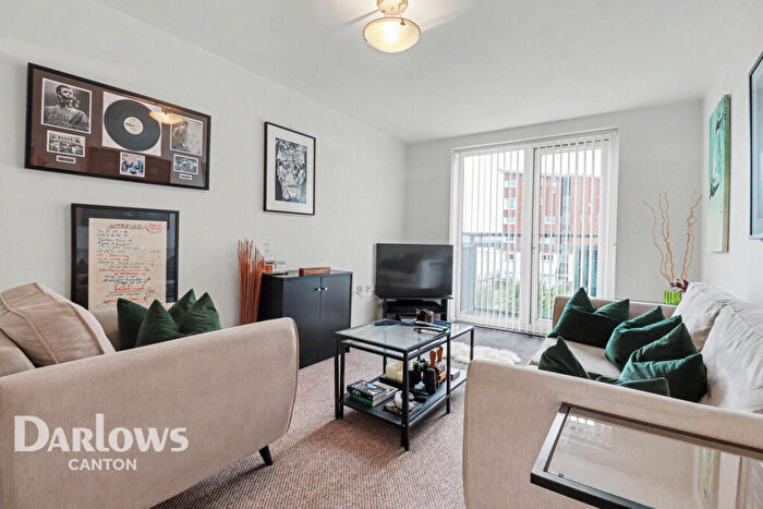 1 Bedroom Apartment For Sale In Jim Driscoll Way, Cardiff, CF11