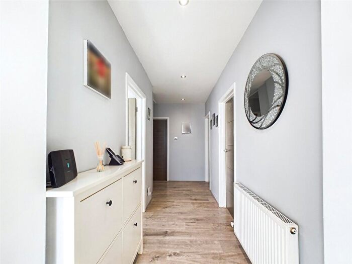 2 Bedroom Bungalow For Sale In Burley Road, Bransgore, Christchurch, Dorset, BH23