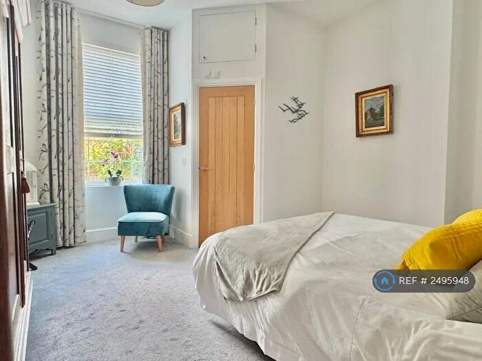 1 Bedroom Flat To Rent In Wellington Terrace, Folkestone, CT20