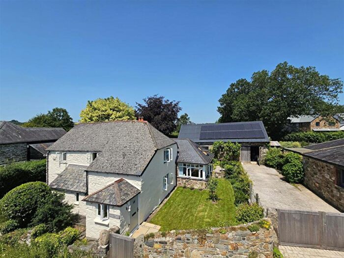 3 Bedroom Cottage For Sale In Brook Lane, Tavistock, PL19