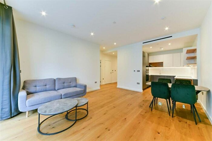 1 Bedroom Apartment To Rent In Carrick Yard, Fisherton St, NW8