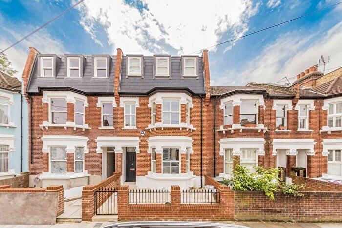 4 Bedroom Terraced House To Rent In Queensmill Road, Fulham, SW6