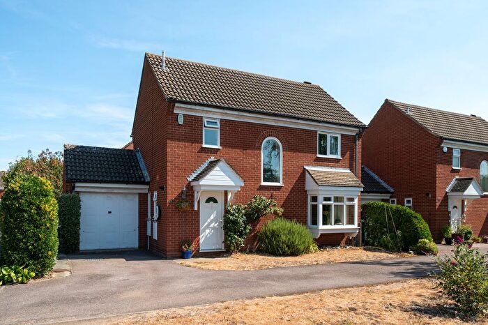 4 Bedroom Detached House For Sale In The Rowans, Milton, CB24