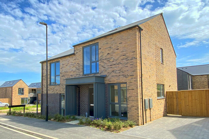 2 Bedroom Semi-Detached House To Rent In Fewston Drive, Harrogate, HG3