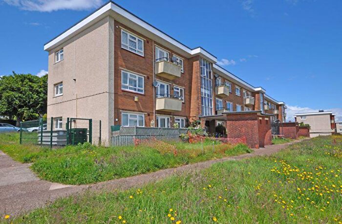 2 Bedroom Flat For Sale In Stylish Apartment, Joyce Close, Newport, NP20