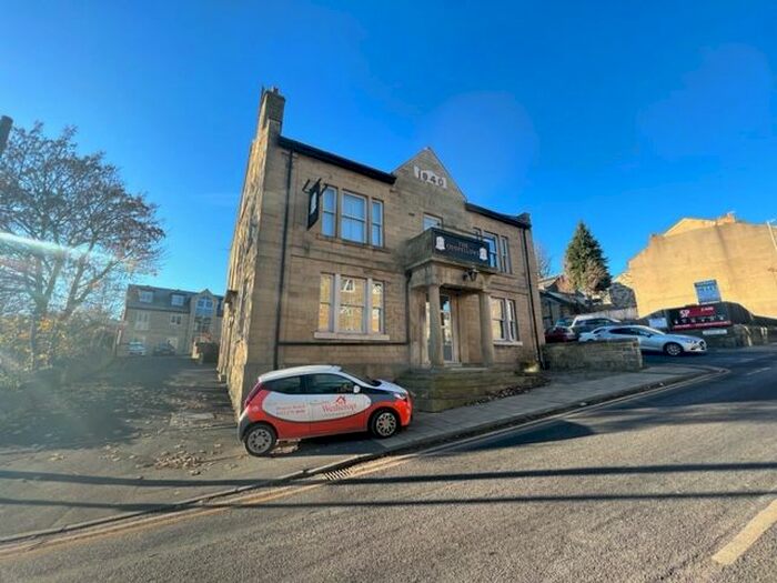 1 Bedroom Flat To Rent In High Street, Idle, Bradford, BD10