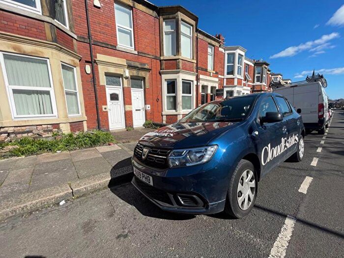 3 Bedroom Flat To Rent In Shortridge Terrace, Jesmond, NE2