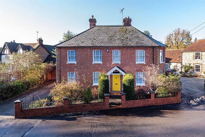 6 Bedroom Detached House For Sale In High Cross Road, Ivy Hatch, Sevenoaks, TN15