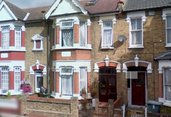 4 Bedroom House To Rent In Mitcham, East Ham, E6