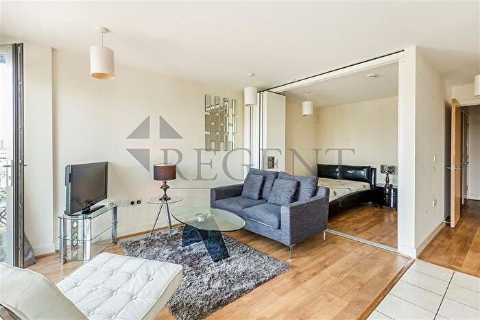 Studio To Rent In The Regent, Gwynne Road, SW11