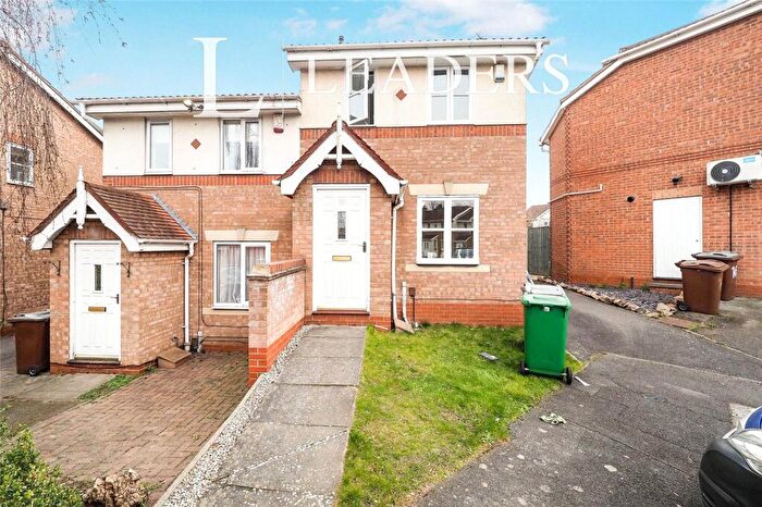 2 Bedroom Terraced House To Rent In Marham Close, NG2