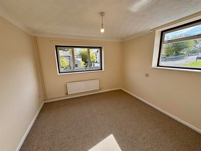 2 Bedroom Maisonette To Rent In Norman Way, Ruardean, GL17
