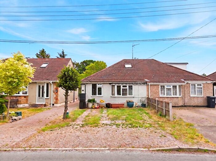 2 Bedroom Semi-Detached Bungalow For Sale In Daws Heath Road, Benfleet, SS7