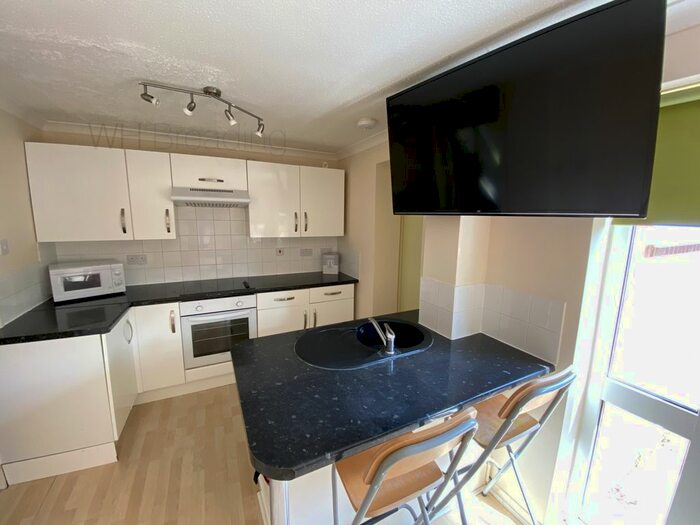 3 Bedroom Terraced House To Rent In Bishops Way, Canterbury CT2