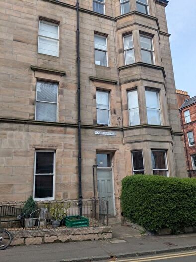 3 Bedroom Flat To Rent In Montpelier Park, Bruntsfield, Edinburgh, EH10