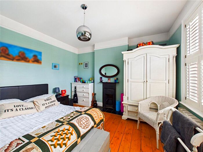 4 Bedroom Detached House For Sale In Rawstorn Road, Colchester, Essex, CO3