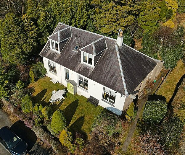 4 Bedroom Detached House For Sale In High Road, Tighnabruaich, Argyll And Bute, PA21