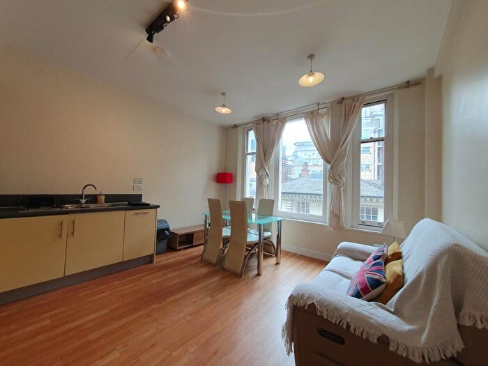 1 Bedroom Flat To Rent In Essex House -, Temple Street, Birmingham, West Midlands, B2