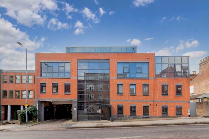 2 Bedroom Flat To Rent In Victoria Street, St. Albans, AL1