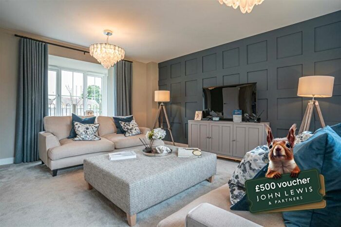 4 Bedroom Detached House For Sale In Olley Grove, Hatfield Peverel, CM3