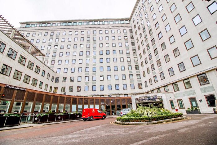 1 Bedroom Flat For Sale In Belvedere Road, London, London, SE1