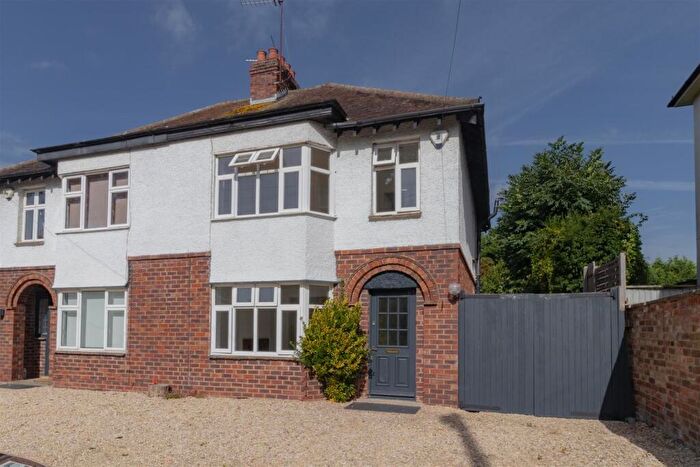 3 Bedroom Semi Detached House To Rent In New Barn Lane, Cheltenham, GL52