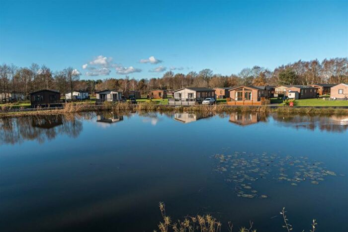 2 Bedroom Property For Sale In Chester Road, Oakmere, Northwich, CW8