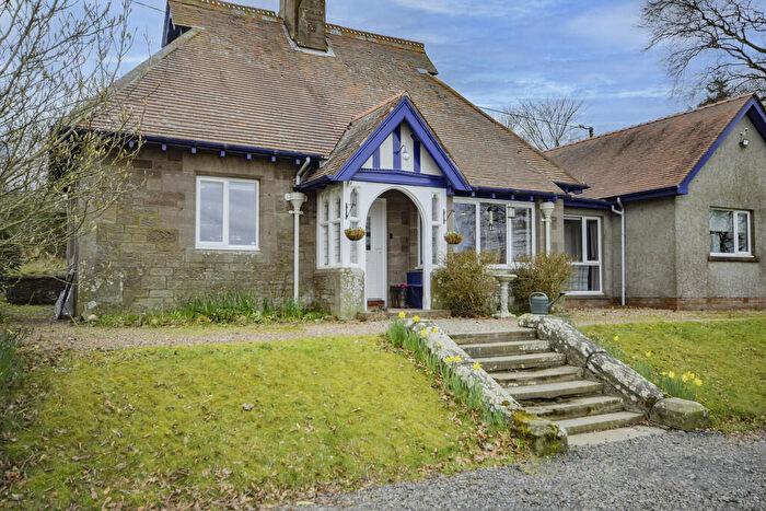 3 Bedroom Detached Bungalow For Sale In Beechknoll, Forgandenny, Perth, PH2