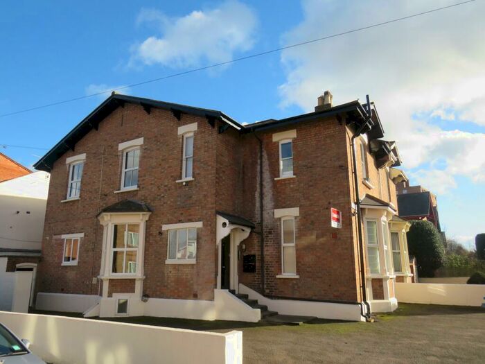 Flat To Rent In Charlotte Street, Leamington Spa, CV31