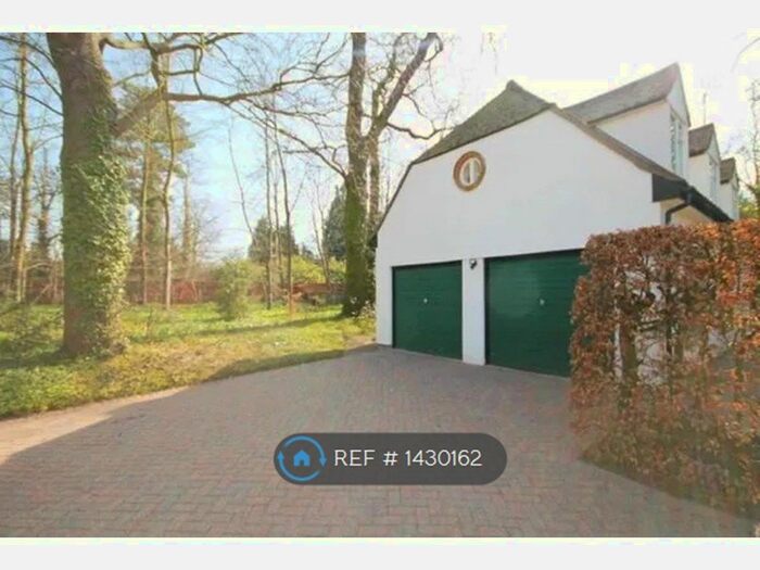 3 Bedroom Detached House To Rent In Trumpington Road, Cambridge, CB2