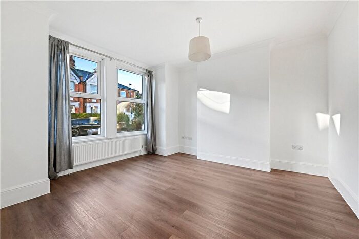 2 Bedroom Flat To Rent In Drayton Road, London, NW10