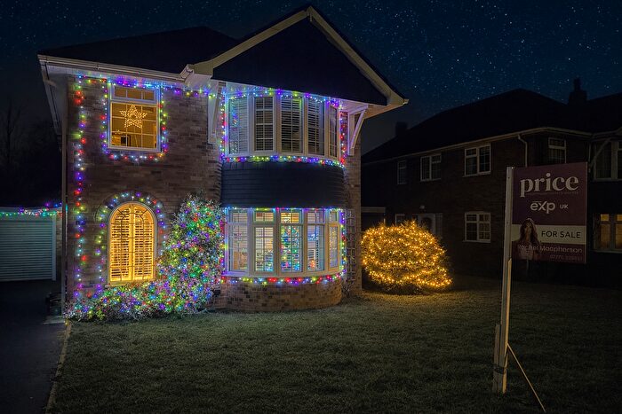 4 Bedroom Detached House For Sale In Southfield Close, Rufforth, York, YO23