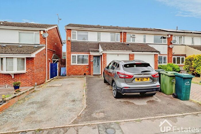 3 Bedroom Semi Detached House For Sale In Letchlade Close, Coventry, CV2
