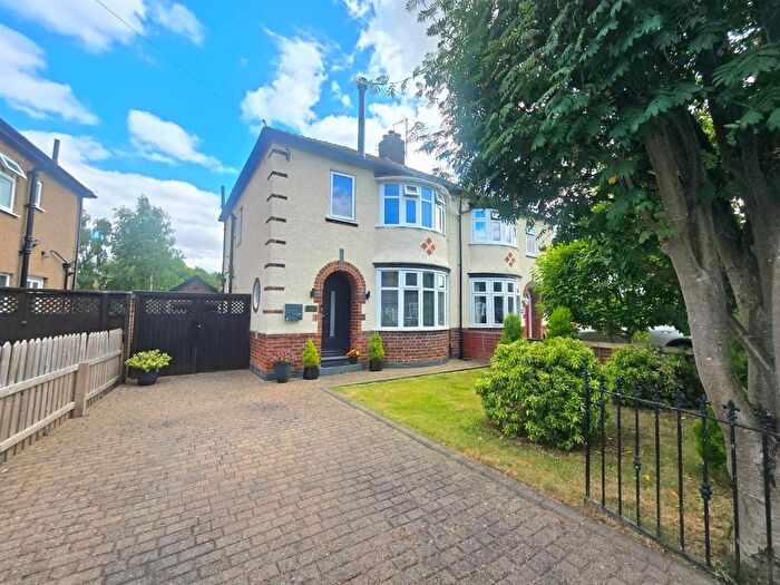 3 Bedroom Semi Detached House For Sale In Ravensdale Road, Darlington, DL3