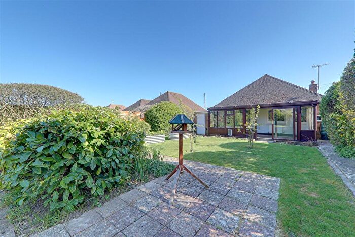 2 Bedroom Detached Bungalow For Sale In Keswick Close, Goring-By-Sea, Worthing, BN12