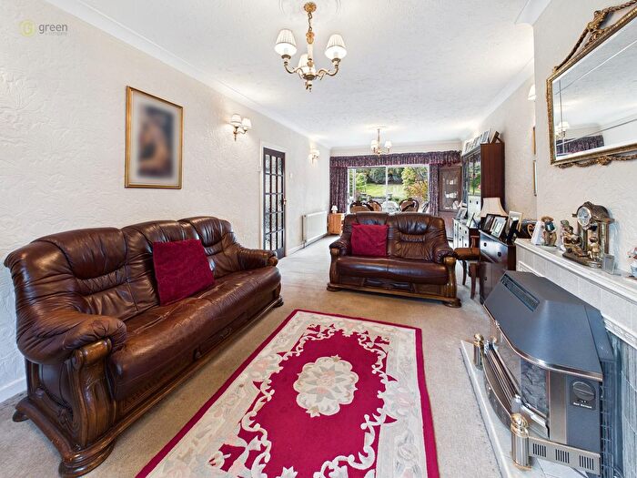 3 Bedroom Semi-detached House For Sale In Court Lane, Erdington, Birmingham, B23